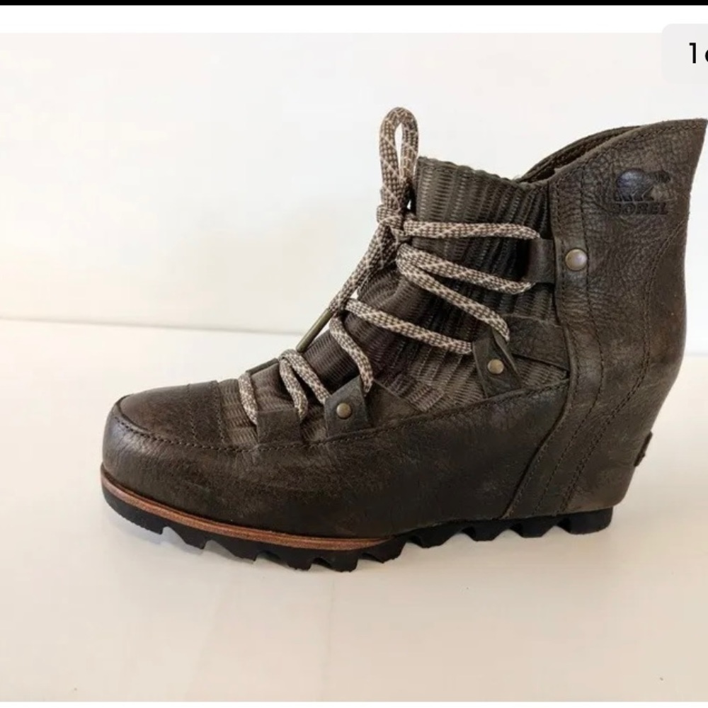 Sorel Ankle Boots in Green